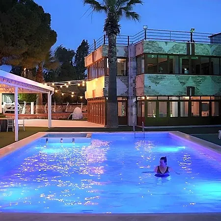 Apollon Garden Ξενοδοχείο 5*